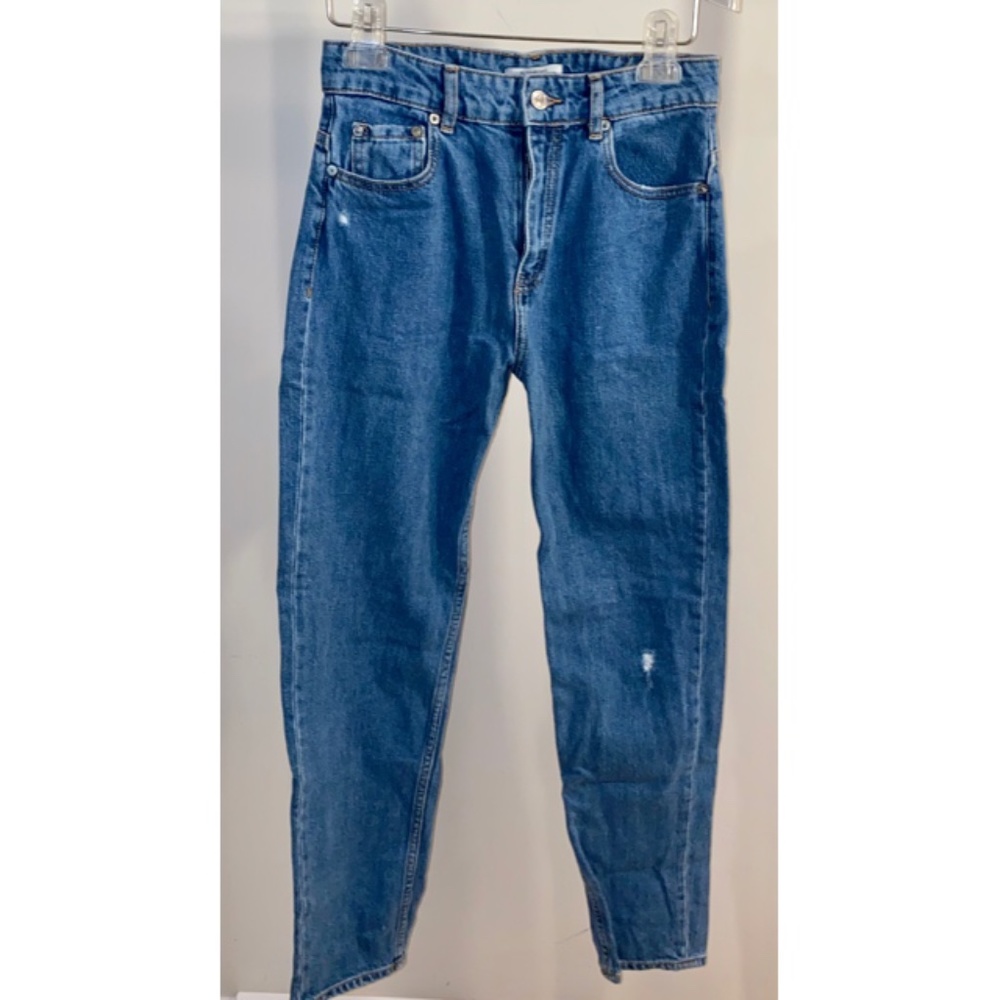 High waisted Mom jeans